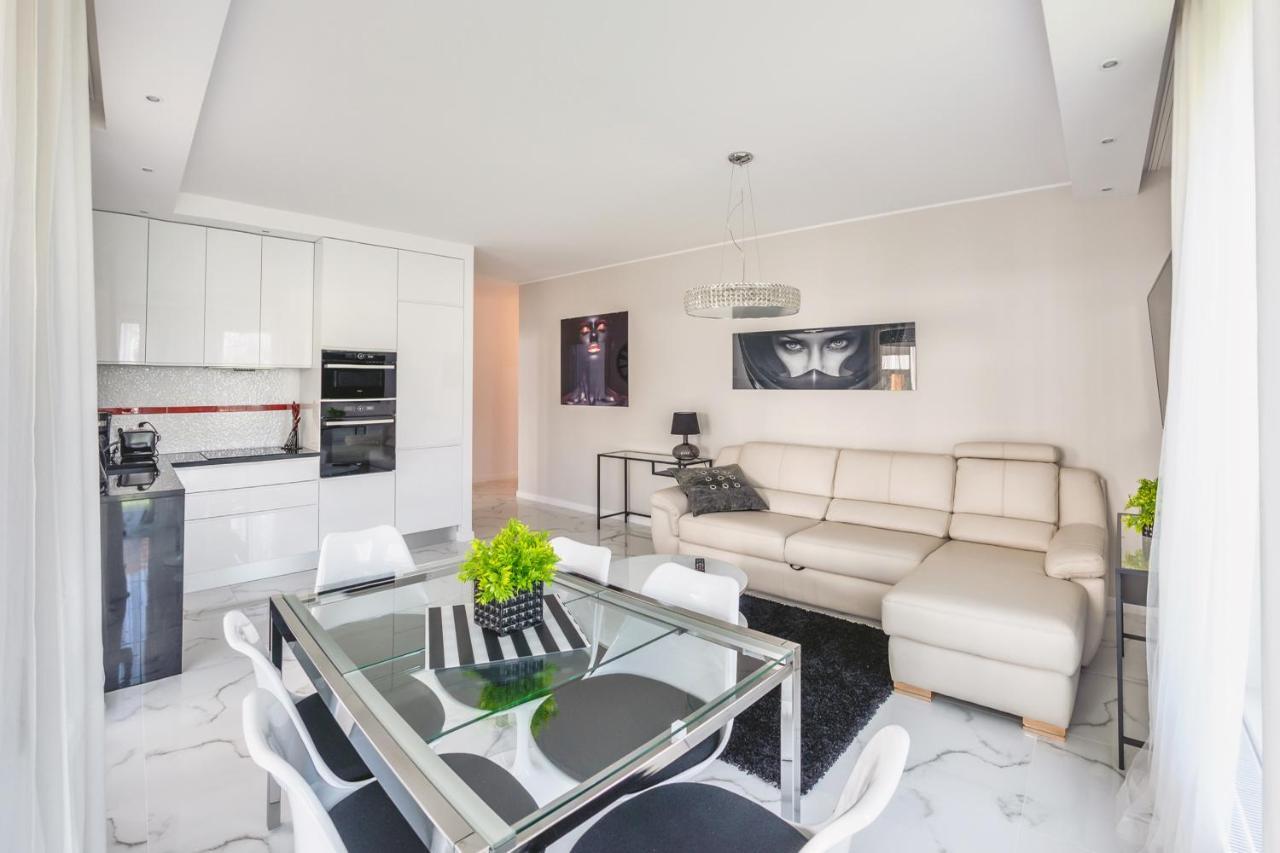 Luxury Long Island Apartment